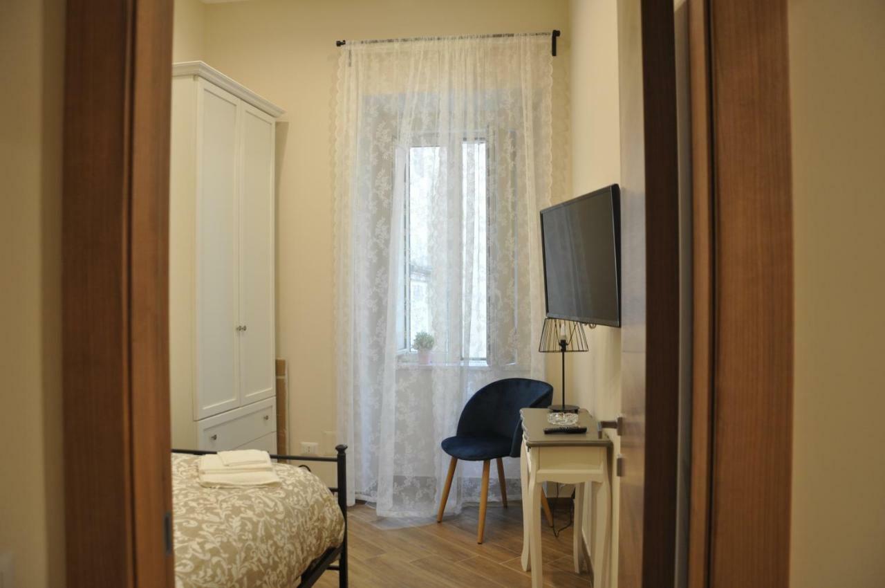 Alexis Home Naples Luaran gambar